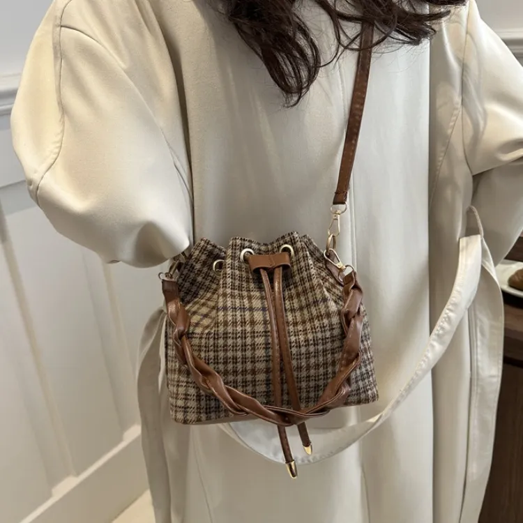FCTOSSR Woolen One Shoulder Handbag, Crossbody Bag Regular Women's Green/Blue/Coffee-14