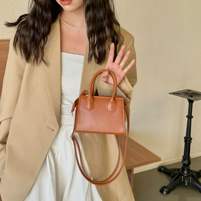 FCTOSSR PU Crossbody Bag Women's White/Black/Khaki/Brown/Coffee-16