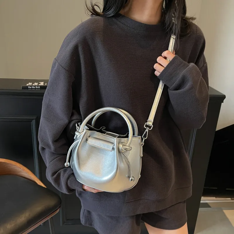 FCTOSSR Pu One Shoulder Handbag Women's White/Silver/Black/Yellow/Blue/Pink-7