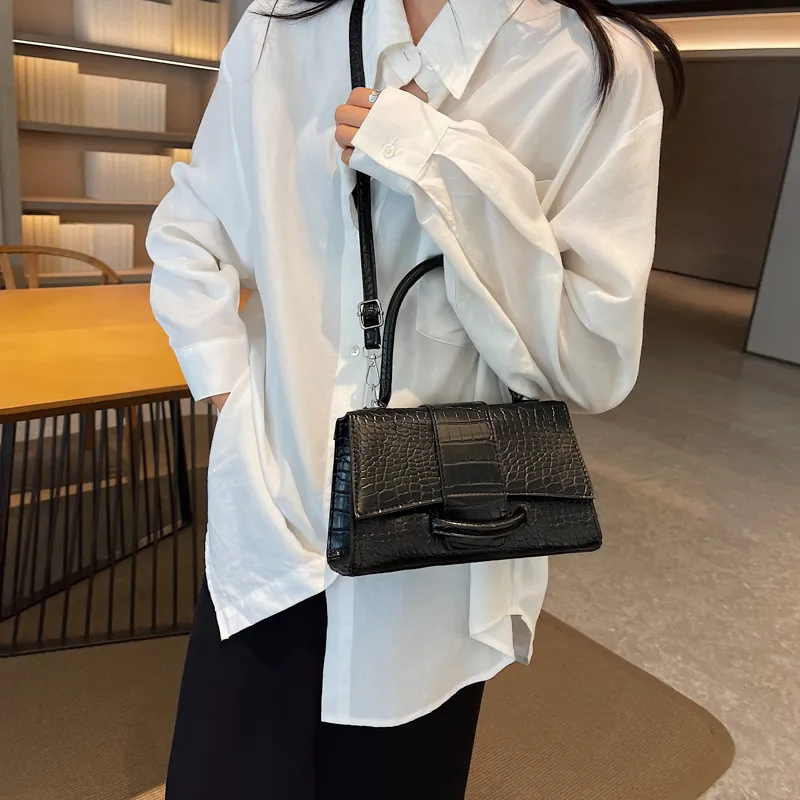 FCTOSSR PU Handbag Women's Black/Pink/Silver/White-3