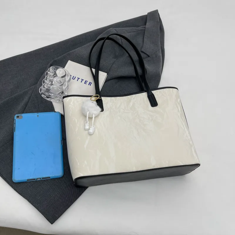 FCTOSSR PU Shoulder Bag Women's White/Black/Silver/Pink-4