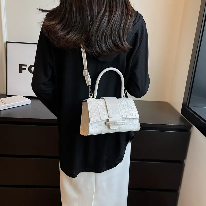 FCTOSSR PU Handbag Women's Black/Pink/Silver/White-14