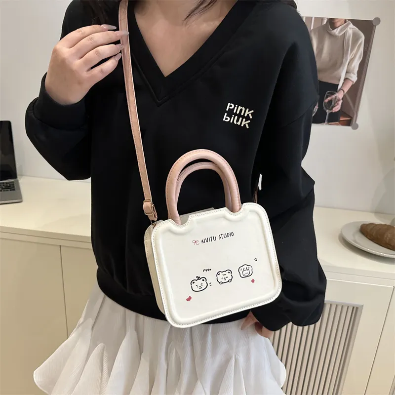 FCTOSSR PU One Shoulder Handbag Women's White-5