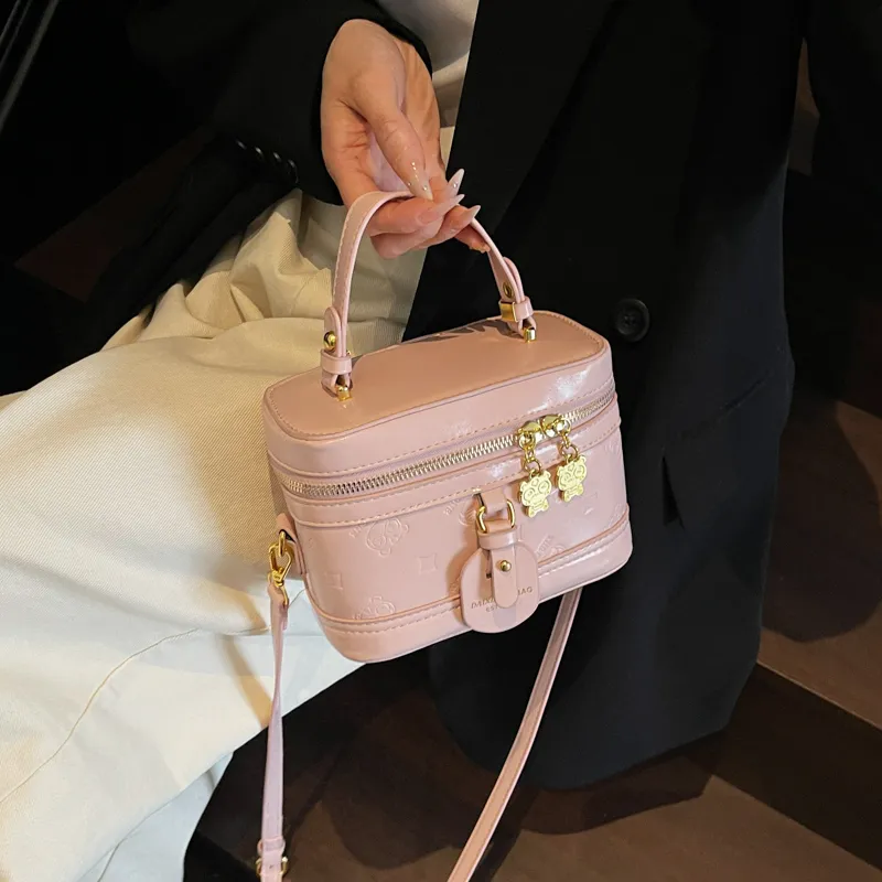 FCTOSSR PU One Shoulder Handbag Women's White/Black/Blue/Pink-7