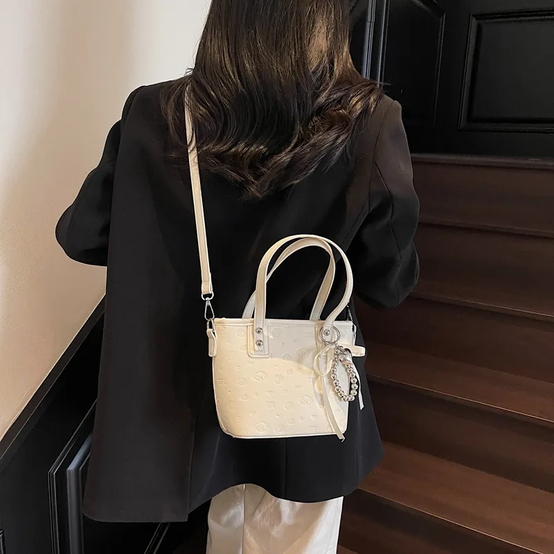FCTOSSR PU One Shoulder Handbag Regular Women's White/Black/Blue/Pink-5