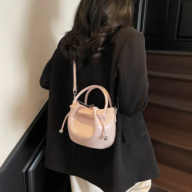 FCTOSSR Pu One Shoulder Handbag Women's White/Silver/Black/Yellow/Blue/Pink-34