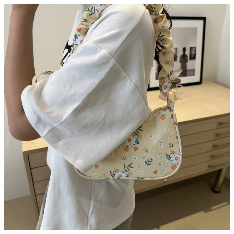 FCTOSSR PU Shoulder Bag Women's White/Silver/Black/Khaki/Brown-49