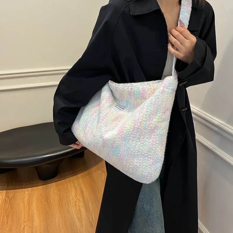 FCTOSSR Shoulder Bags-12