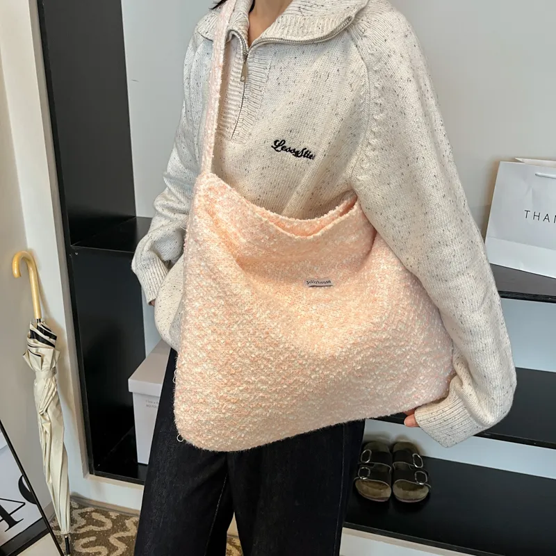 FCTOSSR Shoulder Bags-6