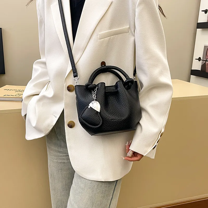 FCTOSSR PU Bucket Bag Handbag Women's White/Black/Blue/Pink-19
