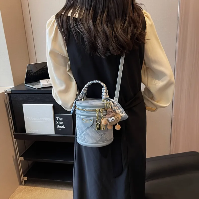 FCTOSSR PU Bucket Bag Handbag Regular Women's White/Black/Blue-15