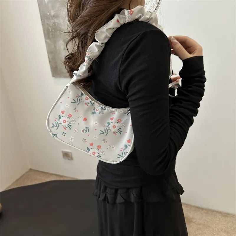 FCTOSSR PU Shoulder Bag Women's White/Silver/Black/Khaki/Brown-44
