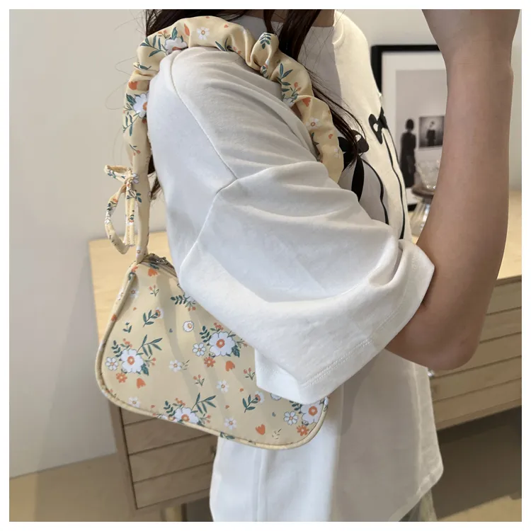 FCTOSSR PU Shoulder Bag Women's White/Silver/Black/Khaki/Brown-50