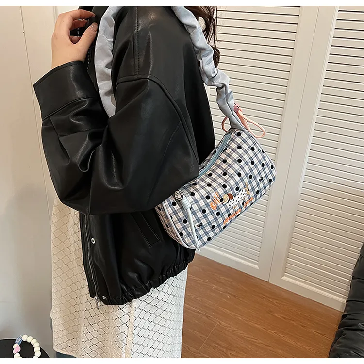 FCTOSSR Nylon Shoulder Bag Women's Black/Pink/Blue-12