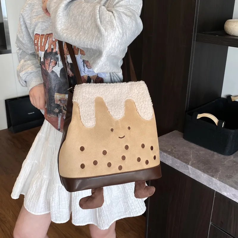 FCTOSSR PU Backpack On The Shoulder Women's Milk Tea-4