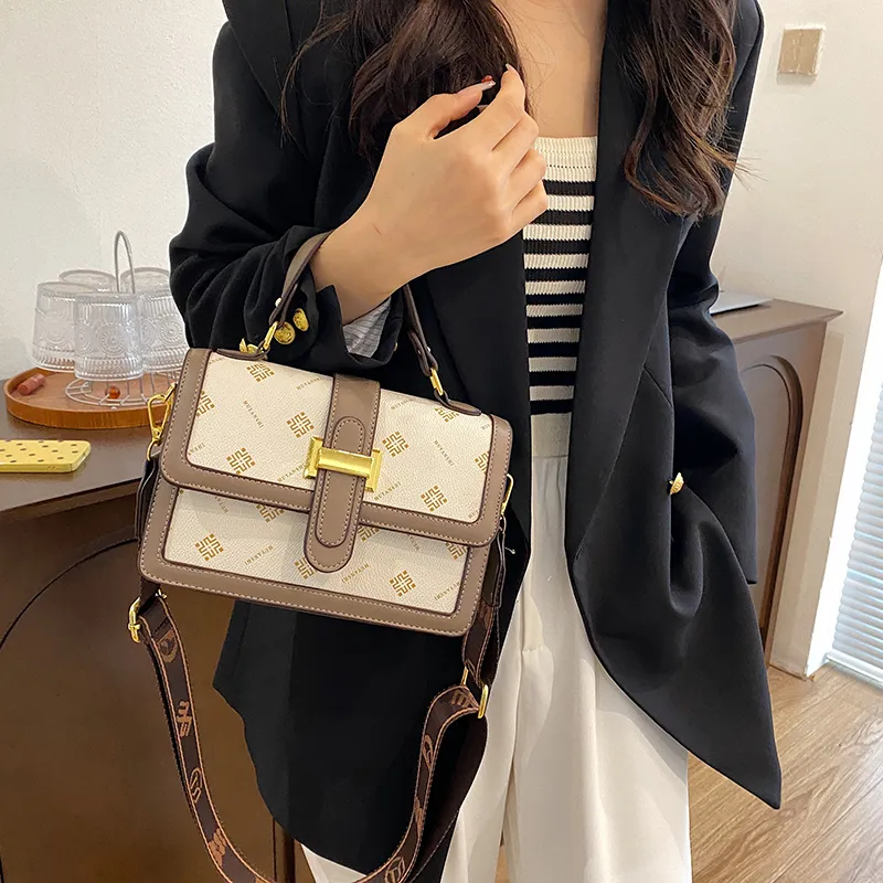 FCTOSSR PU Crossbody Handbag Regular Women's Ecru/Yellow/Brown-4