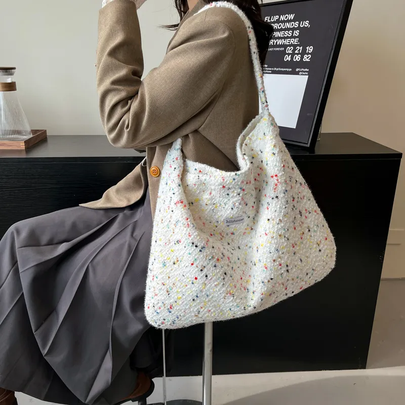 FCTOSSR Shoulder Bags-3