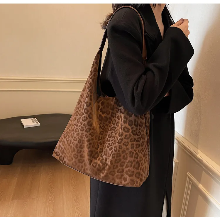 FCTOSSR Nylon Fabric Shoulder Bag Regular Women's Black/Coffee/Brown-10