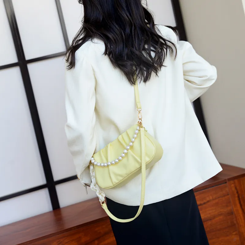 FCTOSSR PU One Shoulder Handbag, Crossbody Bag Regular Women's White//Ecru/Black/Yellow/Green/Coffee/Brown/Rose Red-22
