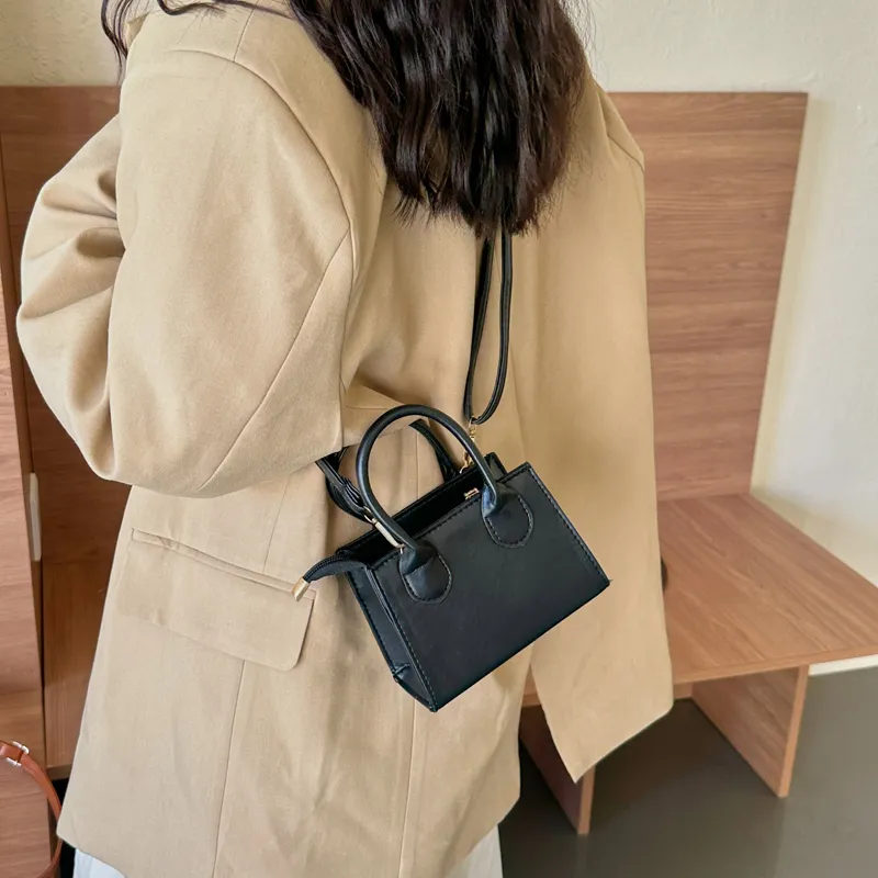 FCTOSSR PU Crossbody Bag Women's White/Black/Khaki/Brown/Coffee-7