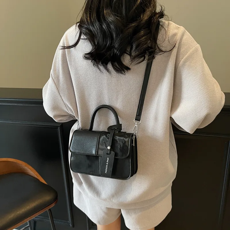 FCTOSSR PU Handbag Women's White/Silver/Black-12