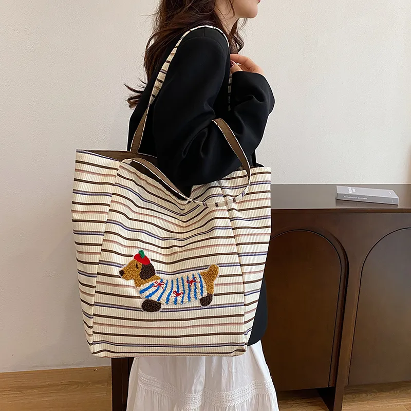 FCTOSSR Composite Cloth Shoulder Bag Women's White/Red/Brown-4