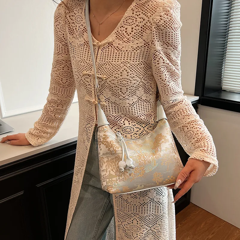 FCTOSSR Fabric Crescent Bag, Crossbody Handbag Women's White/Pink/Blue/Black-16