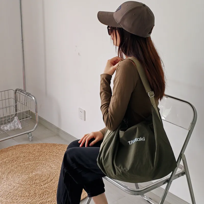TAKI Polyester Portable Crossbody Bag Shoulder Bag Unisex-16