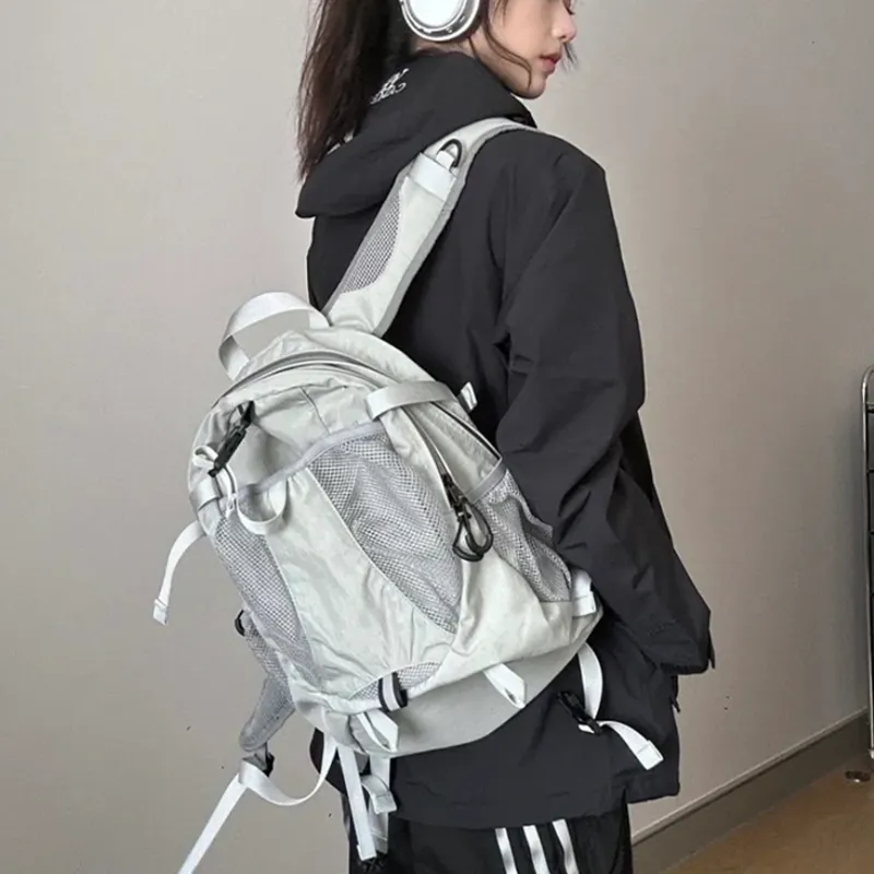 TAKI Nylon Backpack Regular Unisex Gray-4