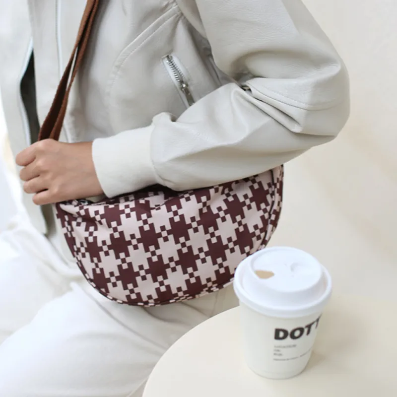 TAKI Oxford Shoulder Bag Unisex-7