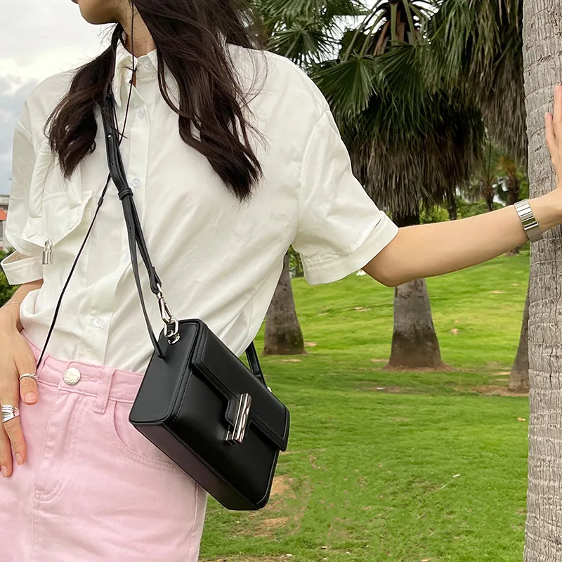 SWIZA Synthetic Leather Girlish Saddle Bag Shoulder Bag Crossbody Bag Regular Women's Multicolor-10