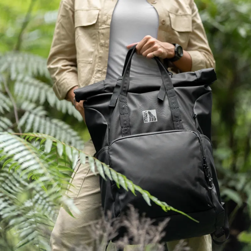 INUK Recycled Material Carry Backpack Regular Unisex Black Forest Green/Extreme Night Black-11