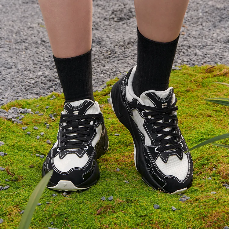 FILA FUSION Flash Sneakers 'Black White' Women's-5