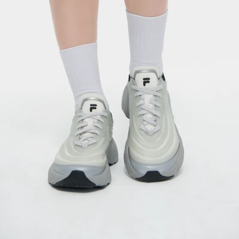 FILA FUSION Ray 4 Anti Slip Wear Resistant Low Top Casual Shoes Women's Light Gray-4
