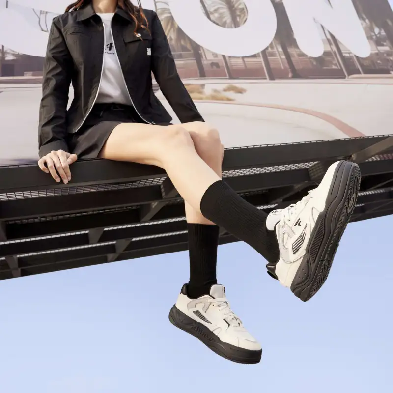FILA FUSION BANK II Wear Resistant Low Top Skateboard Shoes Women's Black White-12