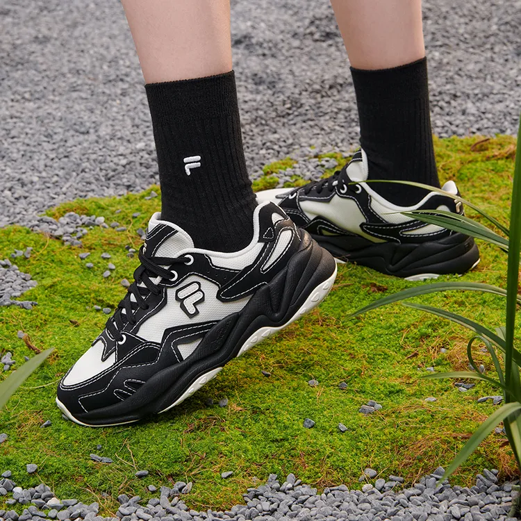 FILA FUSION Flash Sneakers 'Black White' Women's-6