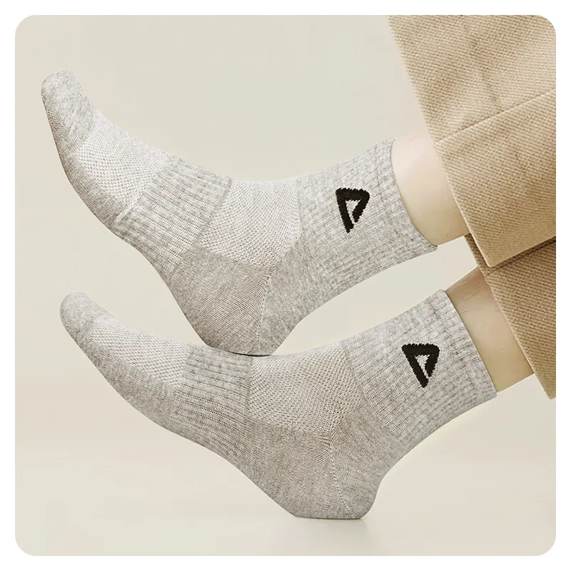 PEAK Unisex Mid Calf Socks-4