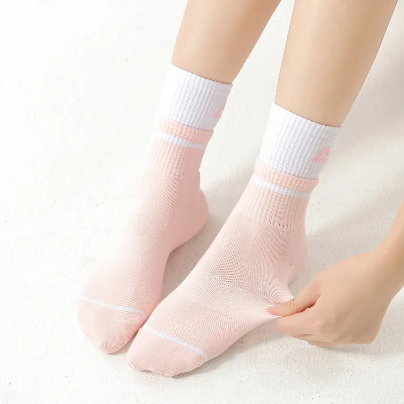 PEAK Mid Calf Socks Women's 2 Pack-2
