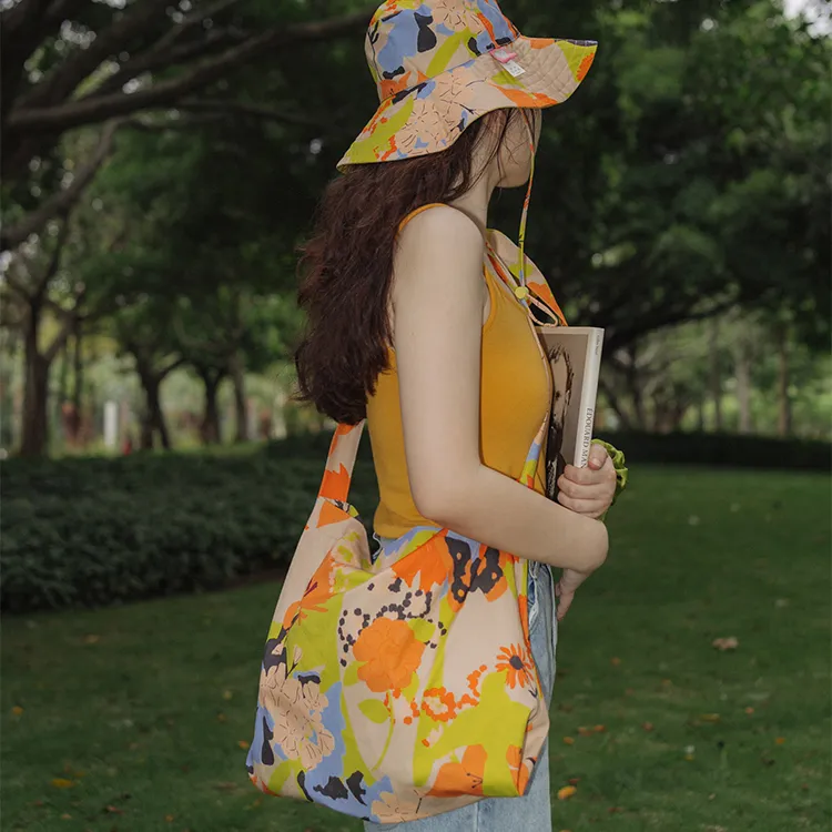 LOST PATTERN Shoulder Bags Lime Green-1