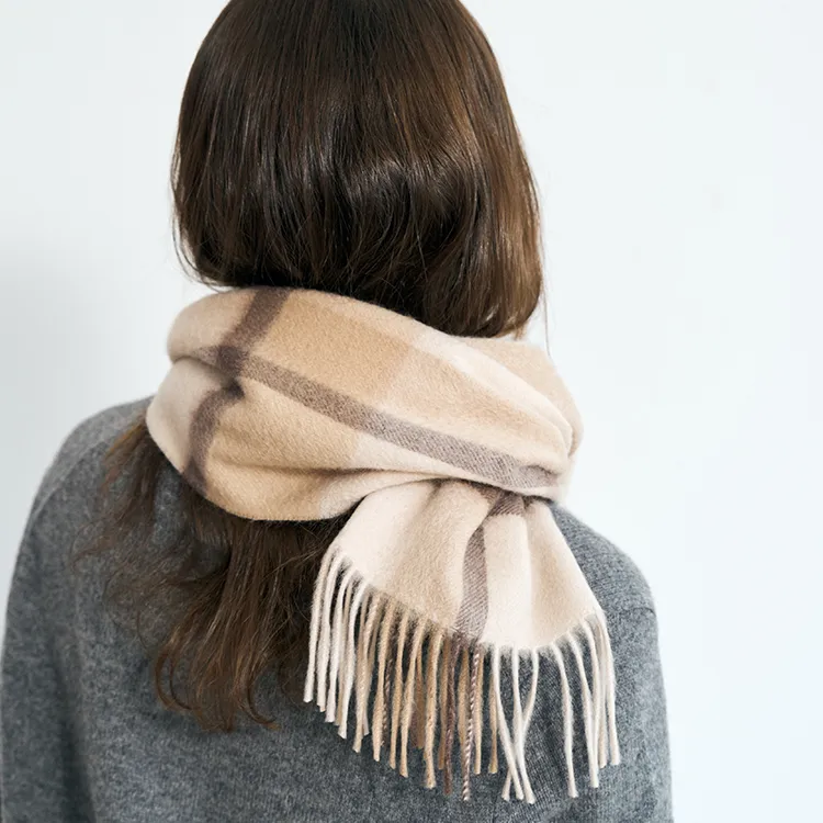 LOST PATTERN Cashmere Knit Scarves Women's Light Blue-5