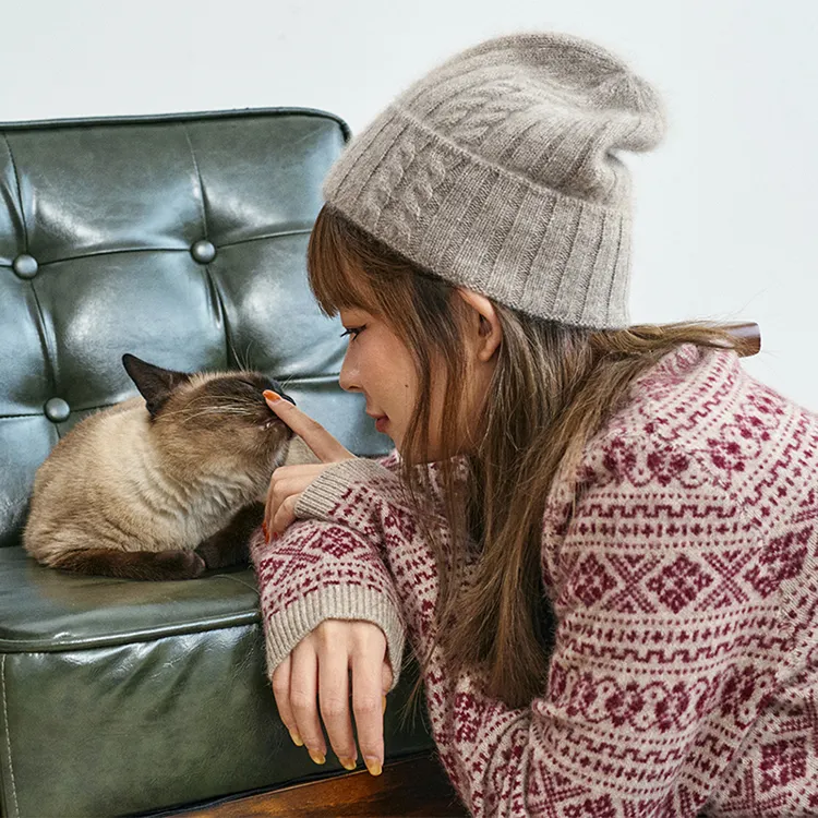 LOST PATTERN Cashmere Beanies Unisex-2