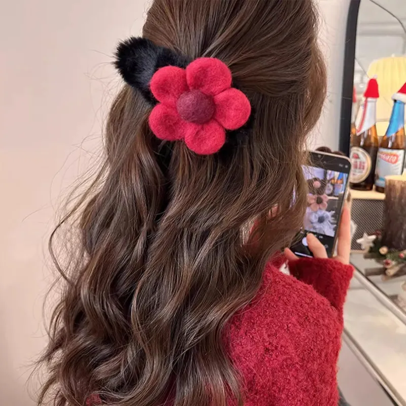 PIARA Resin Felt Hair Clips Women's-11