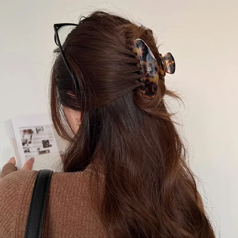 SENDME Hair Clips Women's-8