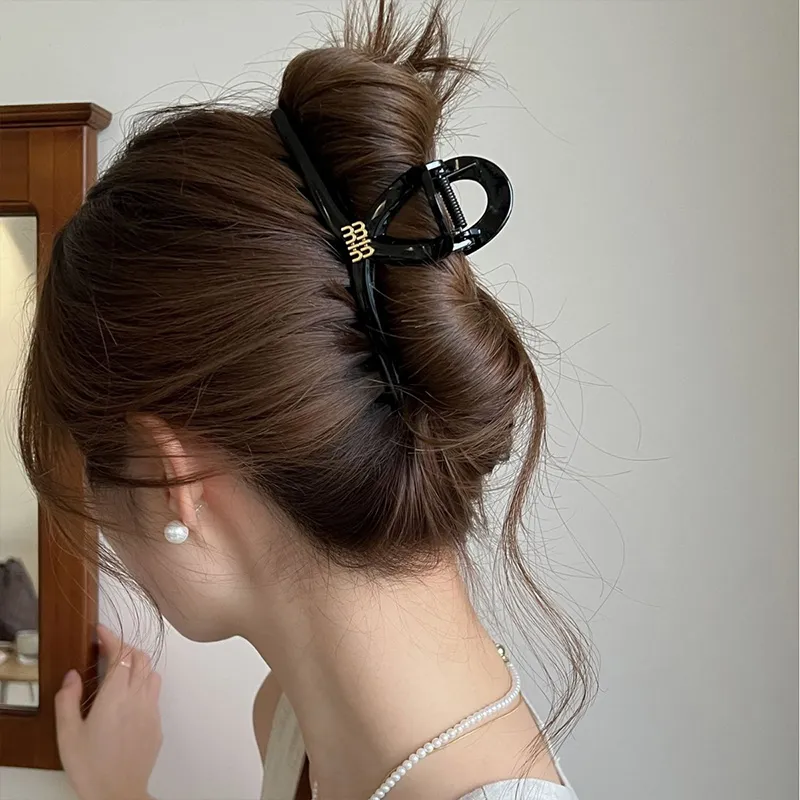 SENDME Acrylic Hair Clips Women's-5