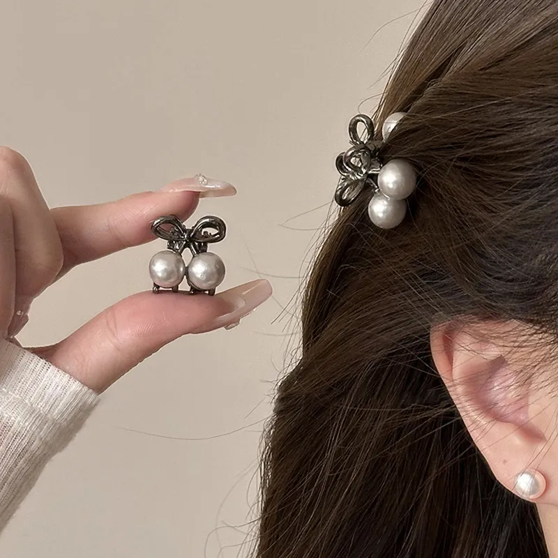 SENDME Hair Clips Women's-1