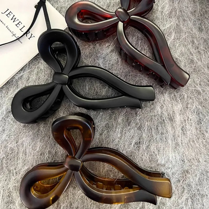 SENDME Acrylic Hair Clips Women's-4