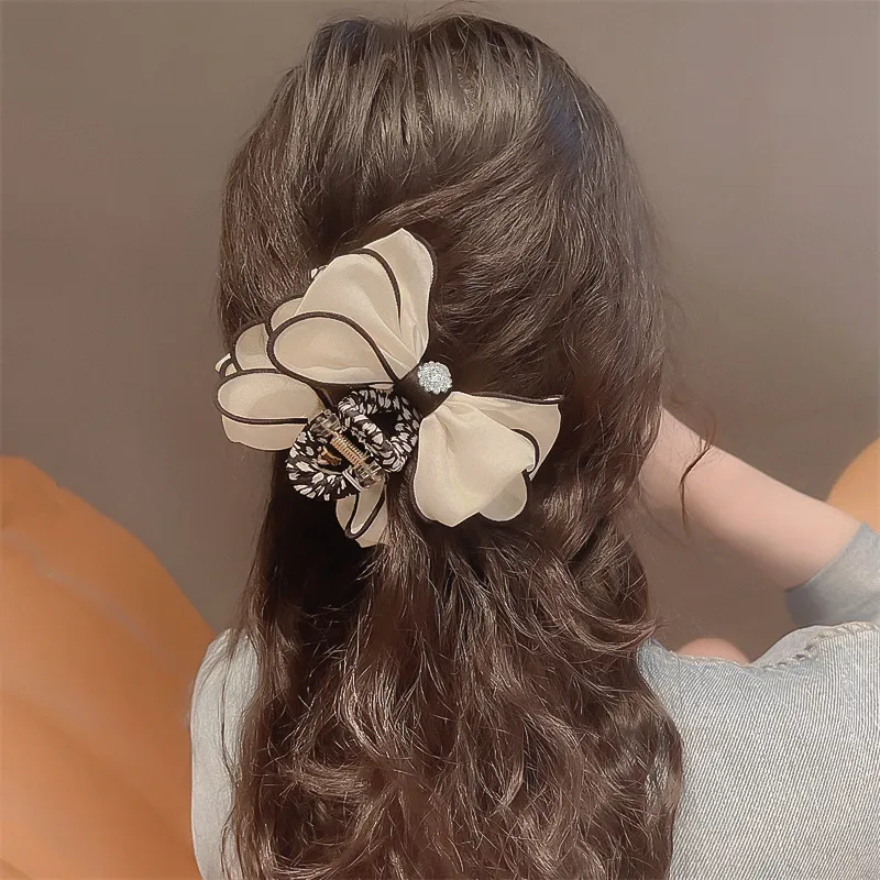 SENDME Acrylic Hair Clips Women's-4
