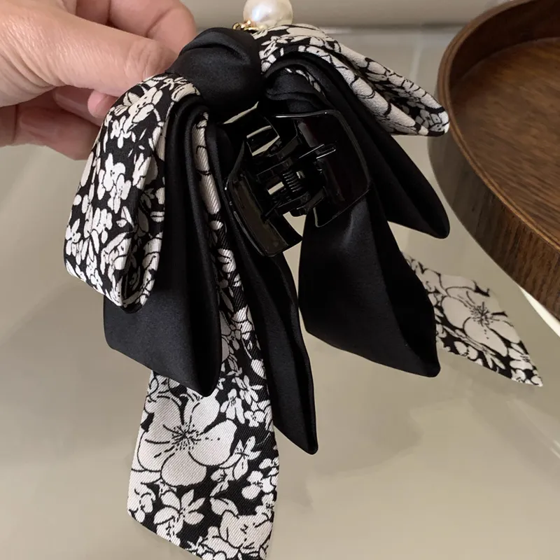 SENDME Hair Clips Women's-8