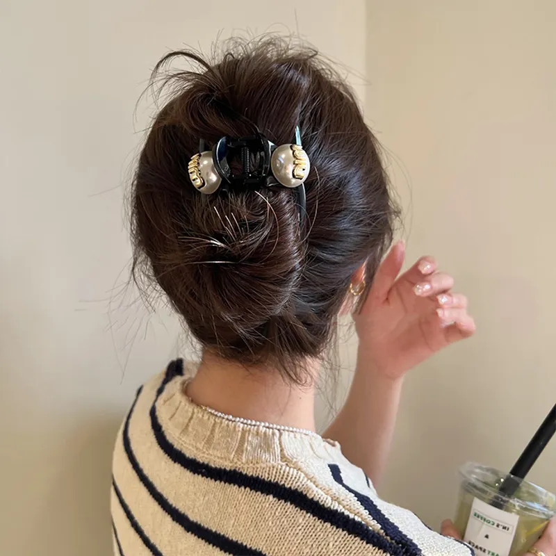 SENDME Pearl Hair Clips Women's Black-6