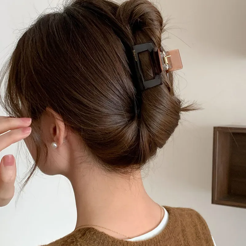 SENDME Acrylic Hair Clips Women's-7